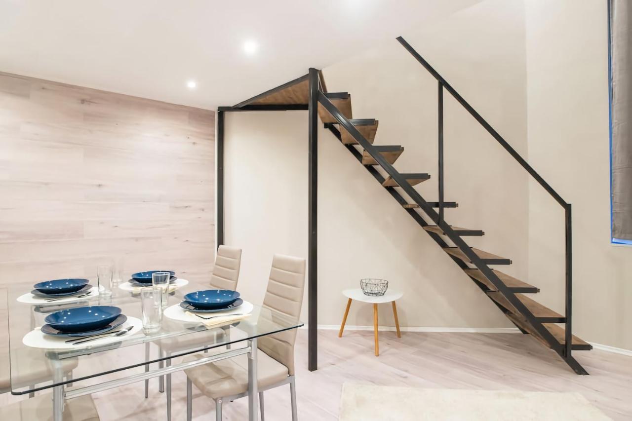 Akacfa 62 Dowtown 2Br Wifi+Ac Apartamento Budapeste Exterior foto